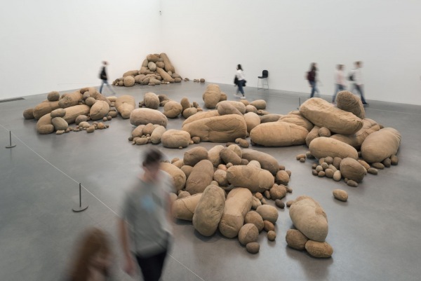 Tate Rocks Redefinitions – Notes for a New Day